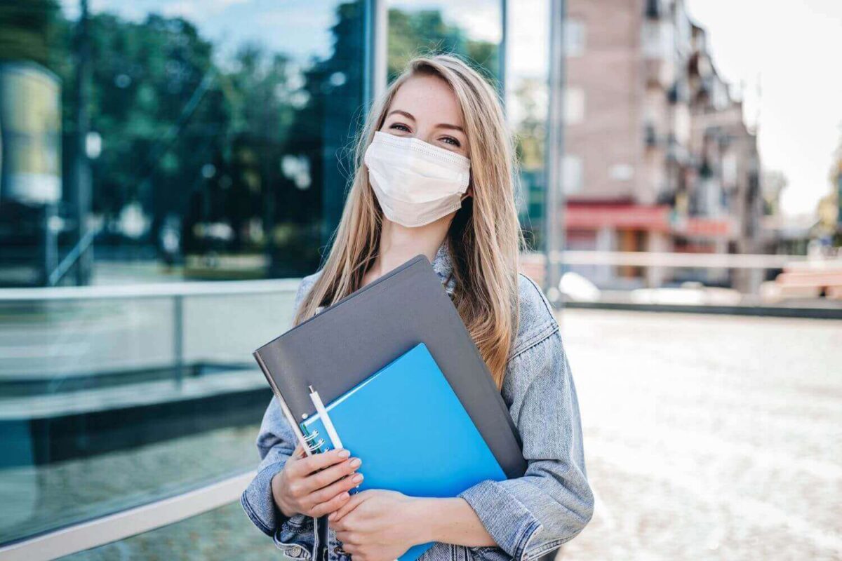 Γκάγκα για άνοιγμα σχολείων: Σημαντικό να ανοίξουν Γυμνάσια – Λύκεια