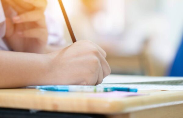 Σχολεία – Χανιά: Φυλάκιση 14 μηνών στον γονέα για την επίθεση σε εκπαιδευτικό