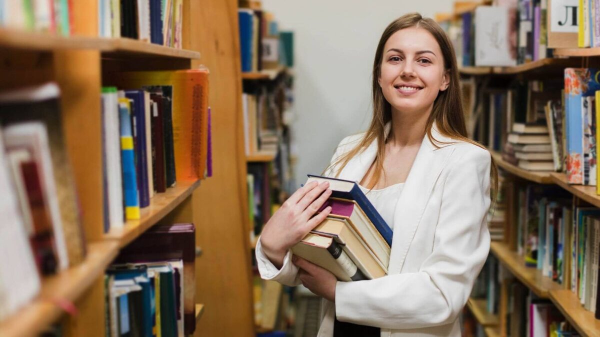 Εκπαιδευτικοί για διεθνές απολυτήριο: Ένα ακόμα χτύπημα στο δημόσιο σχολείο