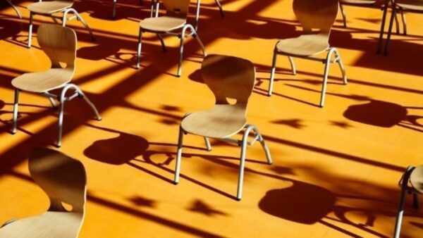 Άνοιγμα σχολείων: Τι προτείνουν Αμερικανοί επιστήμονες