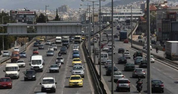 Τέλη κυκλοφορίας 2021: Για ποιούς θα ισχύσει η απαλλαγή