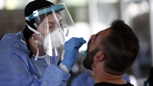 Κρούσματα σήμερα 15/12: Πόσα ανακοίνωσε ο ΕΟΔΥ