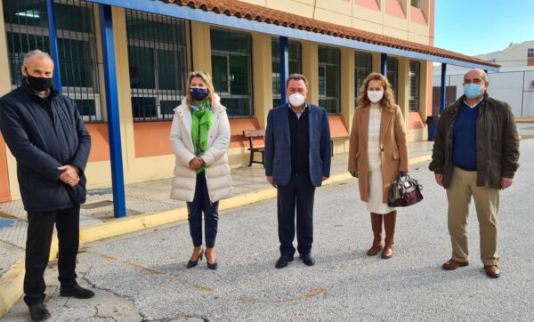 Ζέττα Μακρή: Επιδίωξή μας είναι η εκπαιδευτική διαδικασία να συνεχιστεί με ασφάλεια