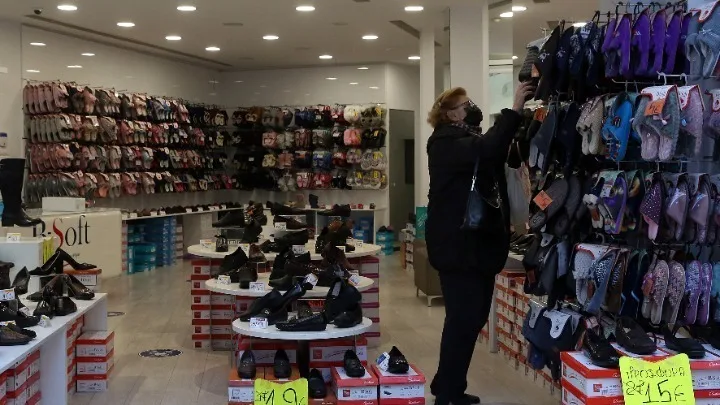 Lockdown: Ανοικτά τα καταστήματα – Πώς θα γίνονται οι αγορές