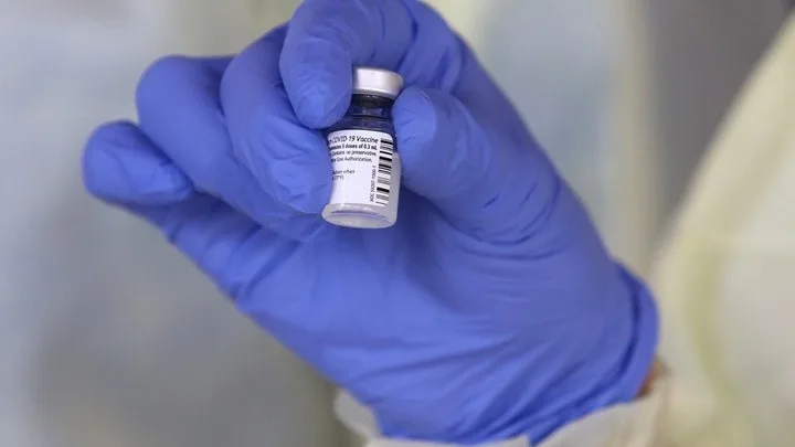 Εμβολιασμοί: Πότε ανοίγει η πλατφόρμα για τους 35-39 και για τα 4 εμβόλια