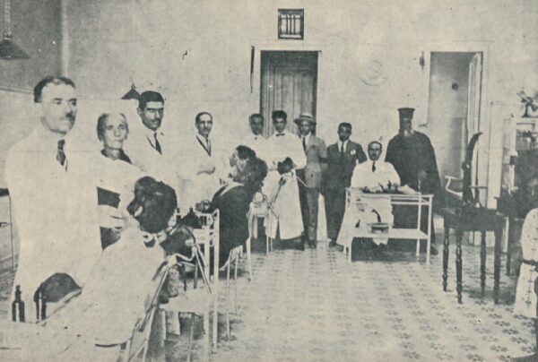 Διακόσια χρόνια Ελληνικής Ιατρικής: Τότε που δεν υπήρχαν αντιβιώσεις κι ο κόσμος πέθαινε μαζικά