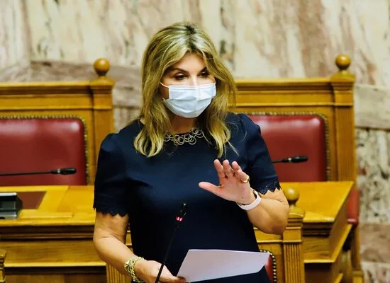 Πανελλήνιες 2021 – Μακρή για ΕΒΕ: Mεγάλη μερίδα φοιτητών έχει μπει «από λάθος» σε μία σχολή