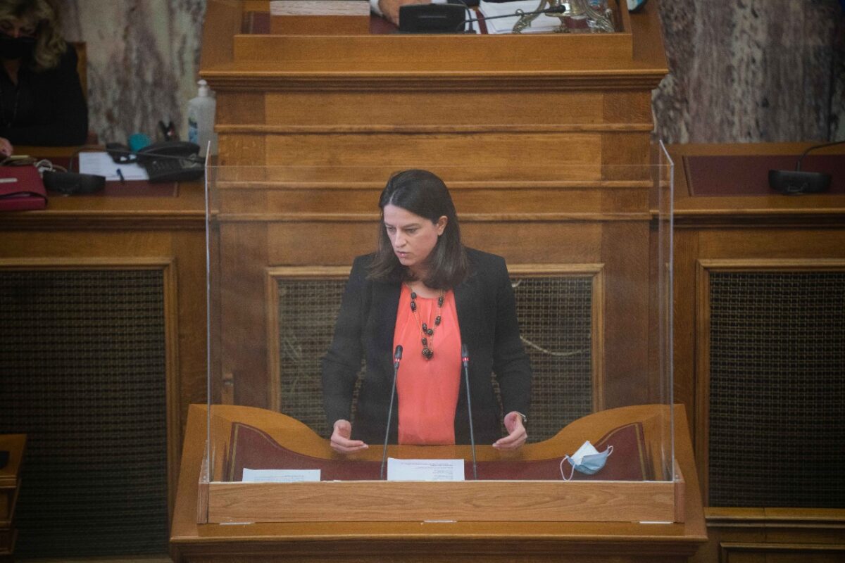 Κεραμέως: Διευκρινίσεις για την πανεπιστημιακή αστυνομία και τις αρμοδιότητές της