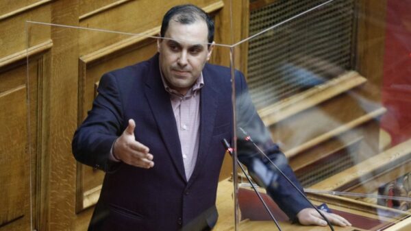 Κατσαφάδος: Ο Τσίπρας έλεγε ψέματα στη Βουλή για το ΠΑΠΕΙ