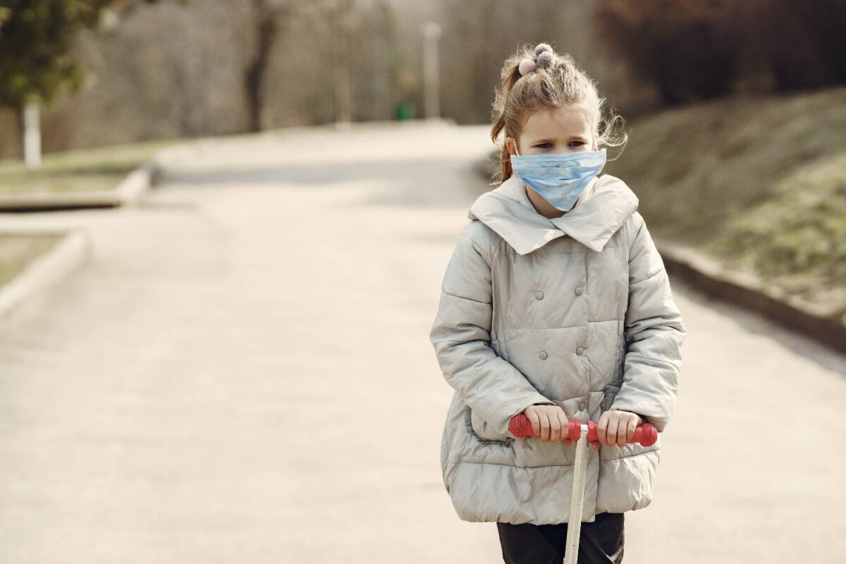 Κορονοϊός – Lockdown: «Η Ελλάδα δεν πάει καλά – Να γίνουν πολλά τεστ στα σχολεία»