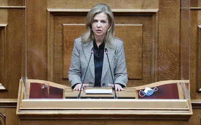 Τζούφη: «Τα ΑΕΙ είναι κτήμα όλων και όχι ιδιοκτησία της εκάστοτε κυβέρνησης»