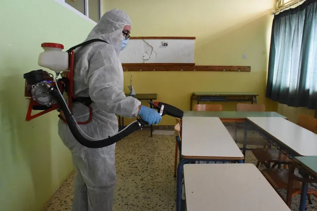 Σχολεία – Θεσσαλονίκη: «Να κλείσουν πρώτα τα σχολεία πριν το lockdown»