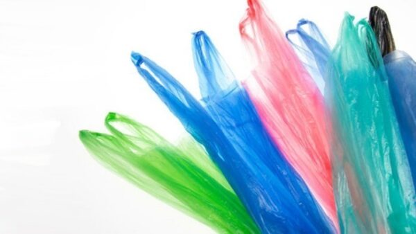 Πώς δημιουργούνται μουσικά όργανα από ανακυκλώσιμα υλικά