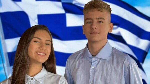 Εθνικός ύμνος στην νοηματική: Τι λένε οι δυο πρωταγωνιστές του βίντεο