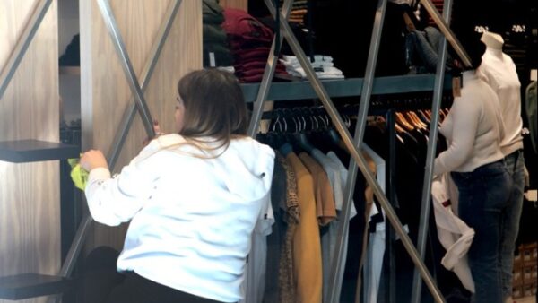 Lockdown: Ανοίγουν τα καταστήματα σε Αχαΐα και Θεσσαλονίκη