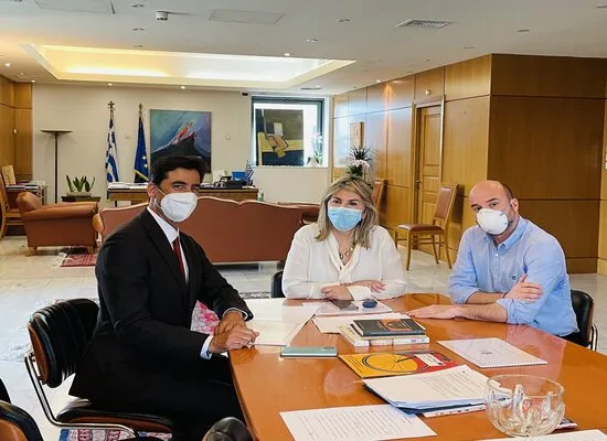 Η Ζέττα Μακρή με τον Ηρακλή Μοσκώφ για την συμπεριληπτική σεξουαλική διαπαιδαγώγηση