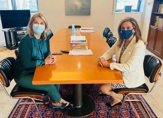 Ζέττα Μακρή και Ζωή Ράπτη για  Μνημόνιο Συνεργασίας