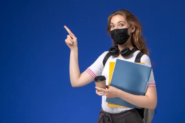 Εκπαιδευτικοί: Μέτρα για την αραίωση των μαθητών ανά τάξη