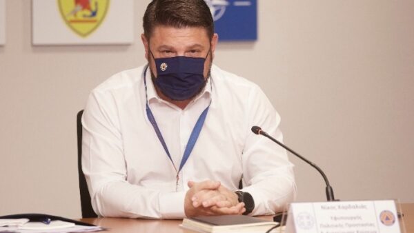 Κορονοϊός – Χαρδαλιάς: Κάνουμε βήματα προς την ελευθερία