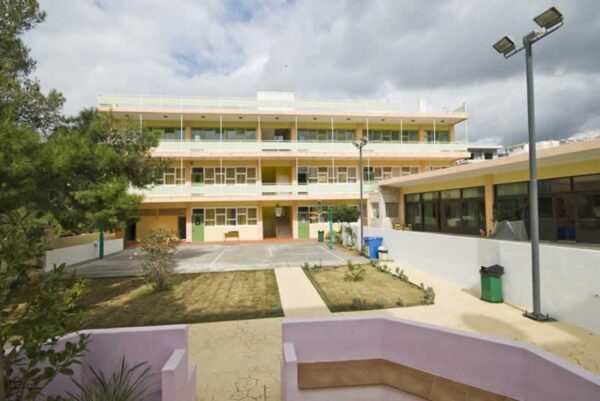 Το «οικογενειακό σχολείο»  που καινοτομεί και επεκτείνεται