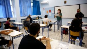 Πανελλήνιες 2022: Τι λέει ο ΟΑΣΘ για ενδεχόμενη απεργία κατά τη διάρκεια των εξετάσεων