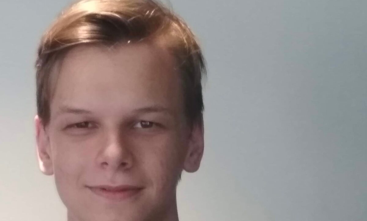 Πανελλήνιες 2021: Μετά από παρέμβαση θα παίρνει ο Δημήτρης την σύνταξη των γονέων του που πέθαναν από κορονοϊό