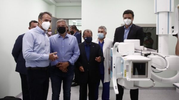 Μητσοτάκης: Σημαντική επιτάχυνση στα ραντεβού για εμβολιασμό