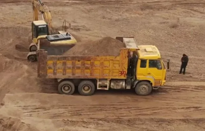 Ο πρώτος αυτόνομος ρομποτικός εκσκαφέας – Δουλεύει όλο το 24ωρο