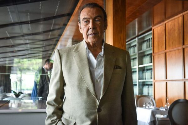 Πέθανε ο Τόλης Βοσκόπουλος