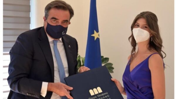 Πανελλήνιες 2021: Στην πρώτη των πρώτων Σοφία Βάγια, το ευρωπαϊκό βραβείο «Αυτοκράτειρα Θεοφανώ»