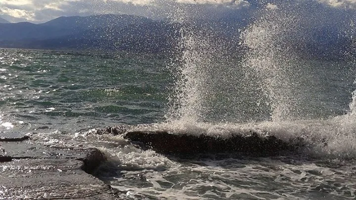 Ενίσχυση ανέμων στο Αιγαίο: Πού υπάρχει πολύ υψηλός κίνδυνος πυρκαγιών