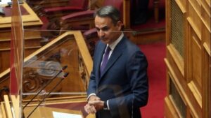 Μητσοτάκης – Πρόωρες εκλογές: Όσα είπε σήμερα στη Βουλή