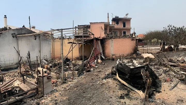 Ασφαλιστικές εισφορές: Τι ισχύει για τους πυρόπληκτους στην Εύβοια