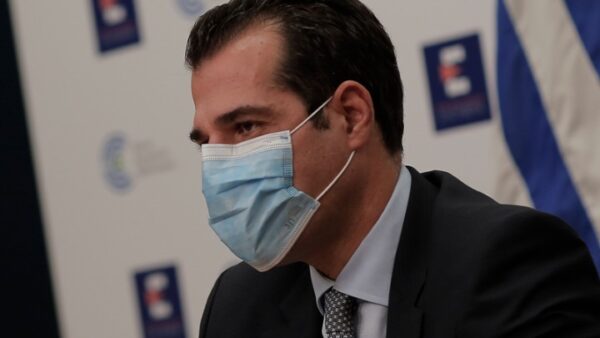 Πλεύρης για τα  rapid τεστ από εμβολιασμένους πριν τον οδοντίατρο