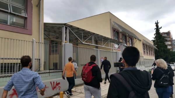 ΕΠΑΛ Σταυρούπολης – καταγγελία: «Δεν έχουν σταματήσει οι απειλές και το κλίμα bullying»