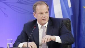 Καραμανλής για την απεργία στην ΟΣΥ: Η χώρα μας παλεύει με νοοτροπίες του χθες