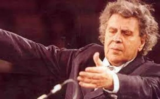 Μίκης Θεοδωράκης: Ξεκίνησε το τελευταίο του ταξίδι
