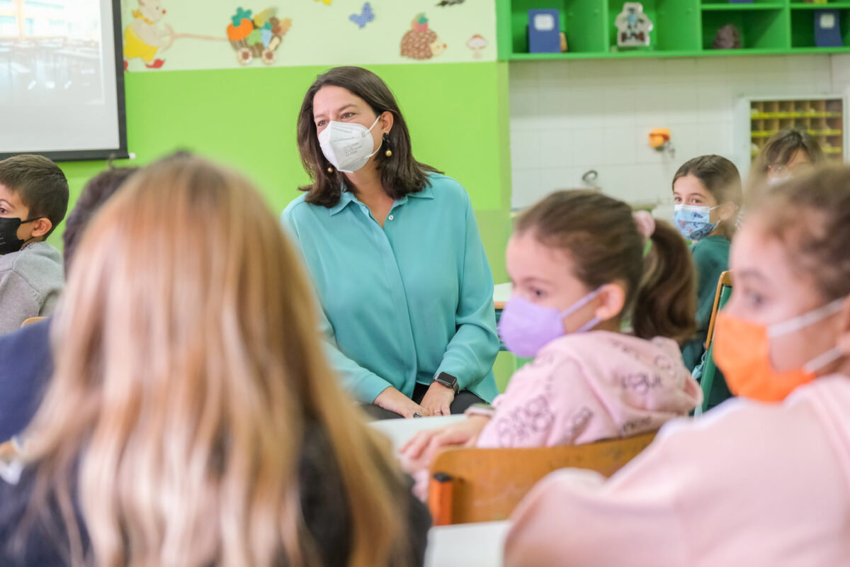 Κεραμέως: Επίσκεψη σε δημοτικό σχολείο στην Αγία Παρασκευή