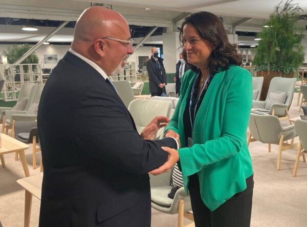 Συναντήσεις Κεραμέως για προγράμματα καλλιέργειας δεξιοτήτων στα σχολεία