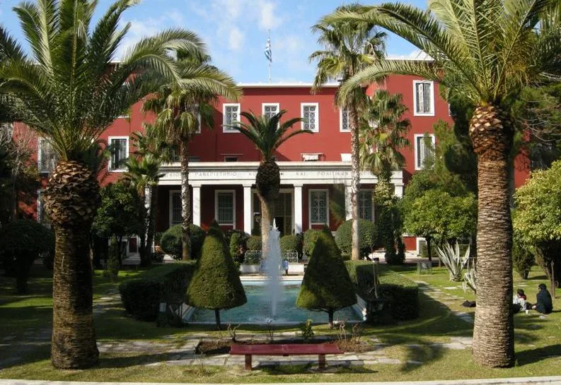 Μνημόνιο συνεργασίας ΕΥ Ελλάδος και Παντείου Πανεπιστημίου