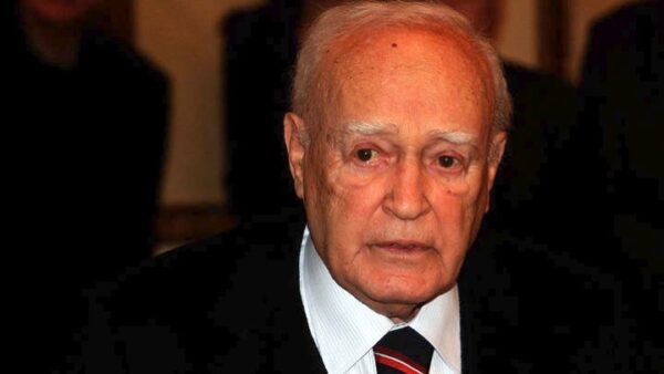 Απεβίωσε ο Κάρολος Παπούλιας – Ποιός ήταν