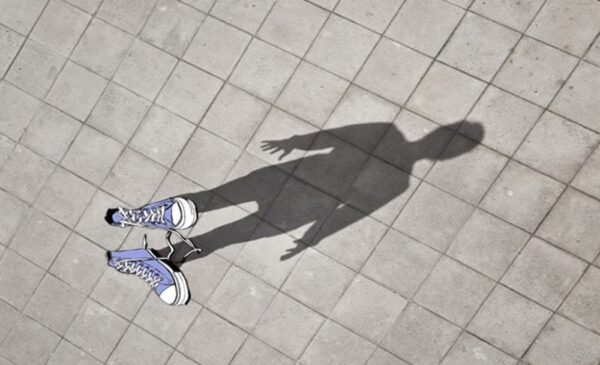 Άγιε Βασίλη θέλω σαν δώρο να σταματήσω να είμαι αόρατος