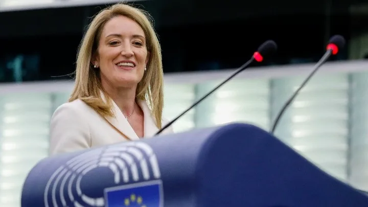 Ευρωβουλή: Ποιά είναι η νέα πρόεδρος Ρομπέρτα Μετσόλα