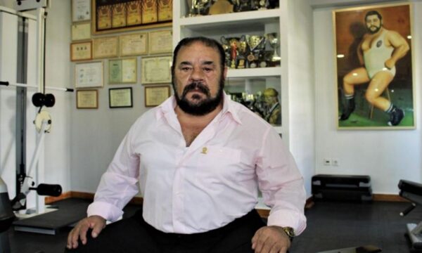 Δύσκολες ώρες για τον Γιώργο Τρομάρα: Σε κρίσιμη κατάσταση η υγεία του