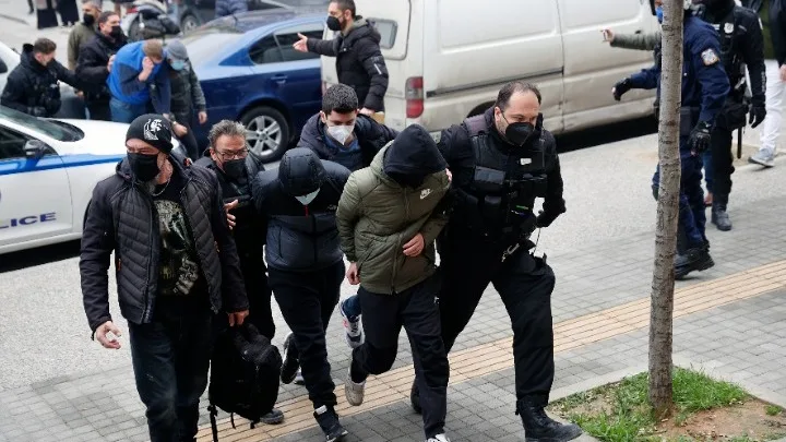 Δολοφονία Άλκη: Ο 23χρονος «καρφώνει» τον 21χρονο – «Ξέχασα εκεί το δρεπάνι»