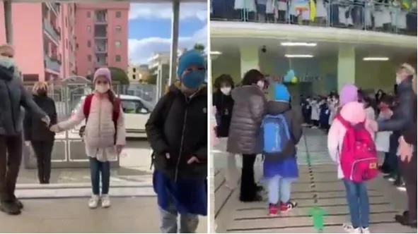 Ουκρανία – συγκινητικό βίντεο: Ιταλοί μαθητές υποδέχονται προσφυγόπουλα στο σχολείο τους