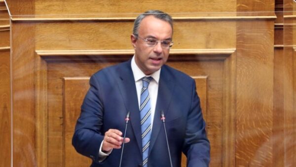 Τέλη κυκλοφορίας με το μήνα – Αυξάνεται κατά 2,6 δις ο προϋπολογισμός μέτρων ενεργειακής στήριξης