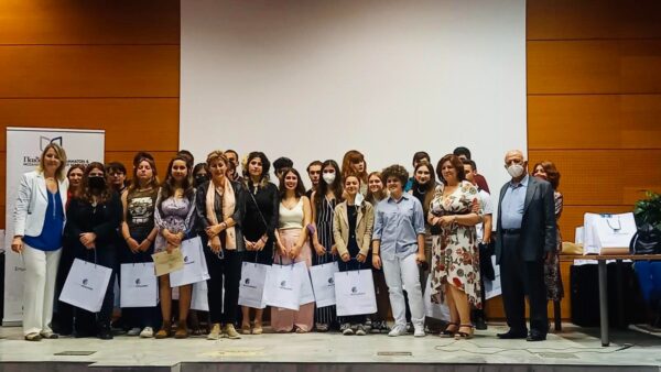 Βράβευση των μαθητών του 2ου Πρότυπου ΓΕΛ Θεσσαλονίκης σε διαγωνισμό ποίησης