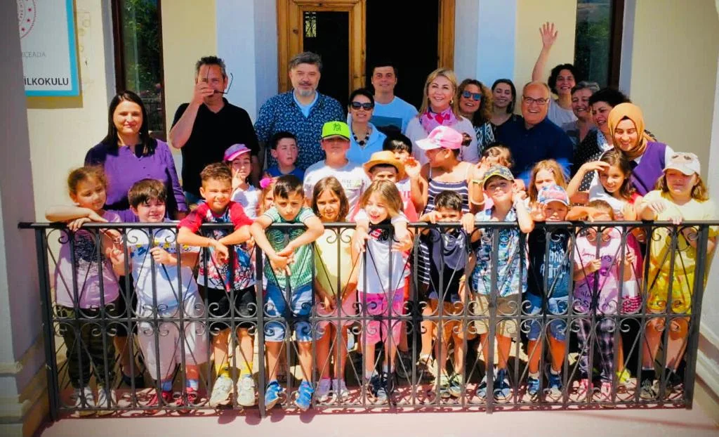 Η Ζέττα Μακρή στα ομογενειακά σχολεία της Ίμβρου