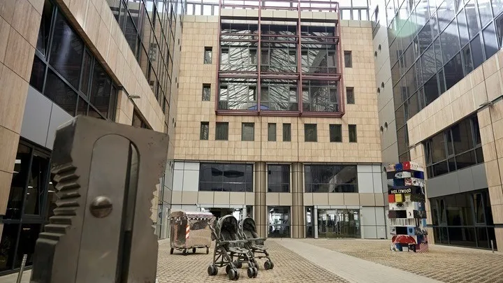 Yπουργείο Μετανάστευσης: Η Ελλάδα σέβεται απόλυτα τη δράση των υπερασπιστών ανθρωπίνων δικαιωμάτων